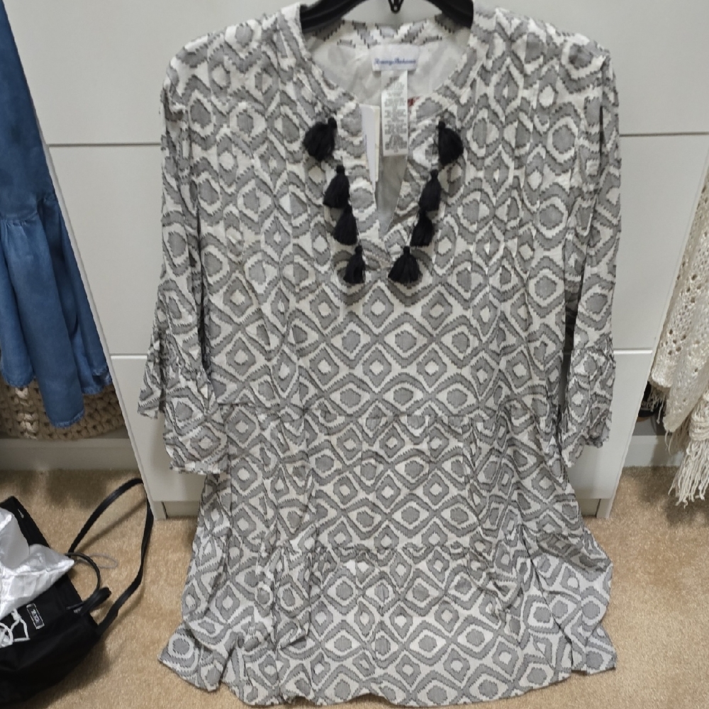 NWT Tommy Bahama Gray and Black Geometric Tunic Dress